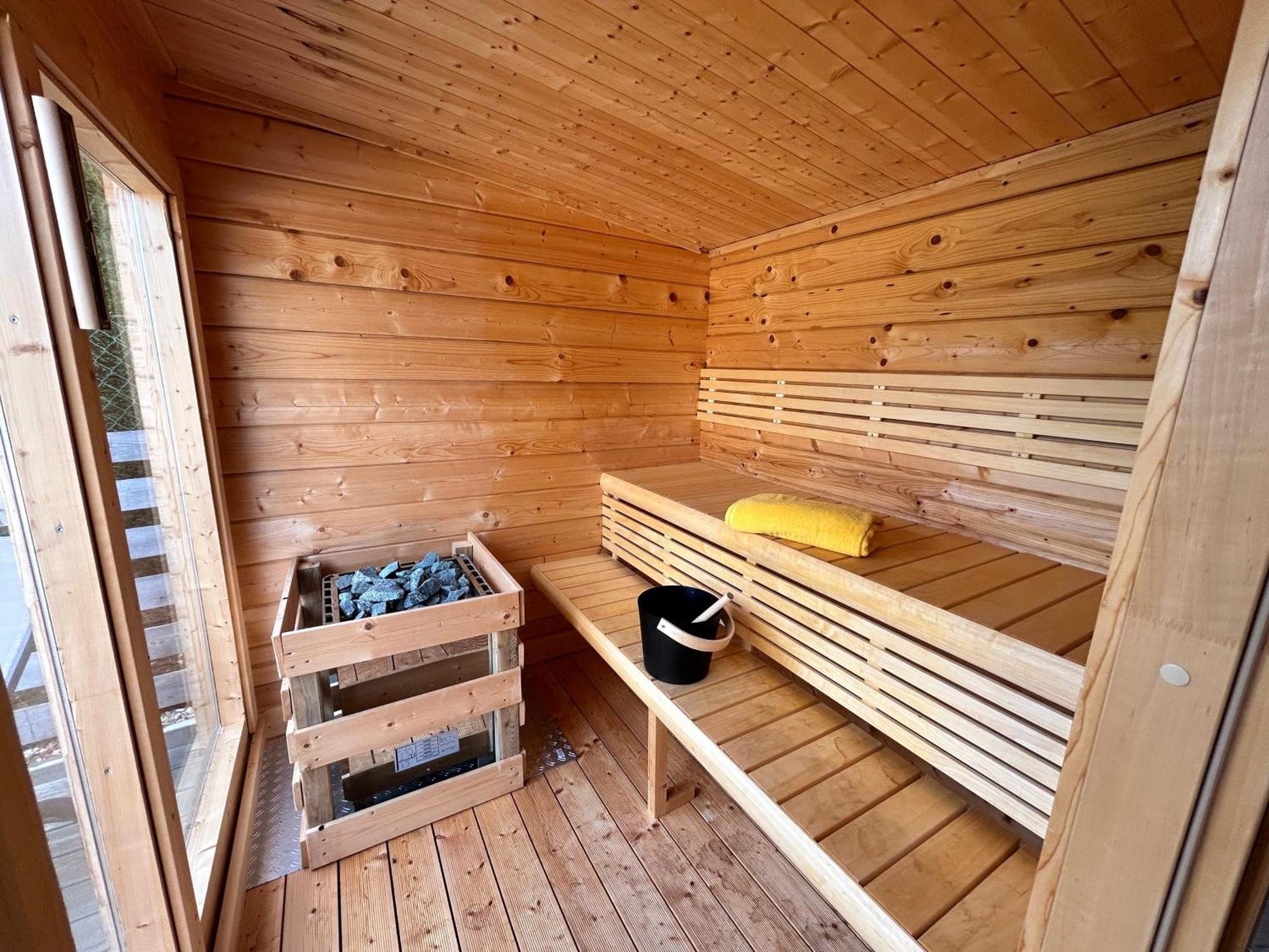 Au Soleil D'Or Hotel Pontaubert Екстериор снимка